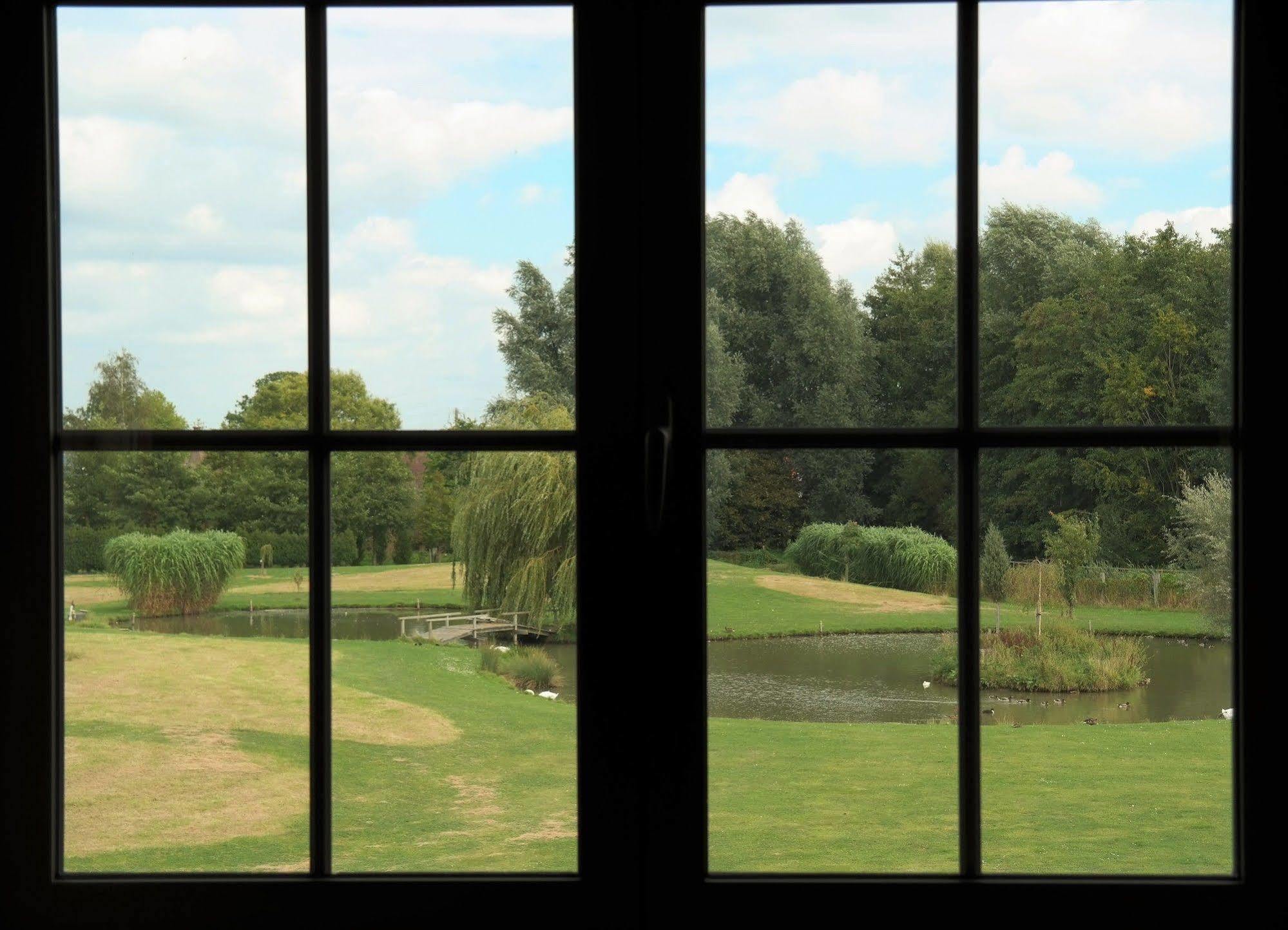 Country Lodge Hotel Moriaanshoofd Oudenaarde Exterior foto